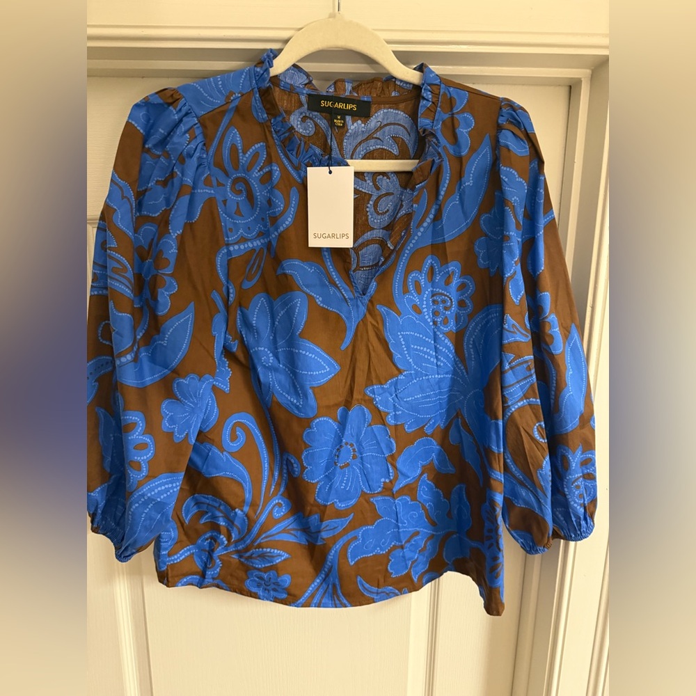 Sold out sugar lips, top, medium